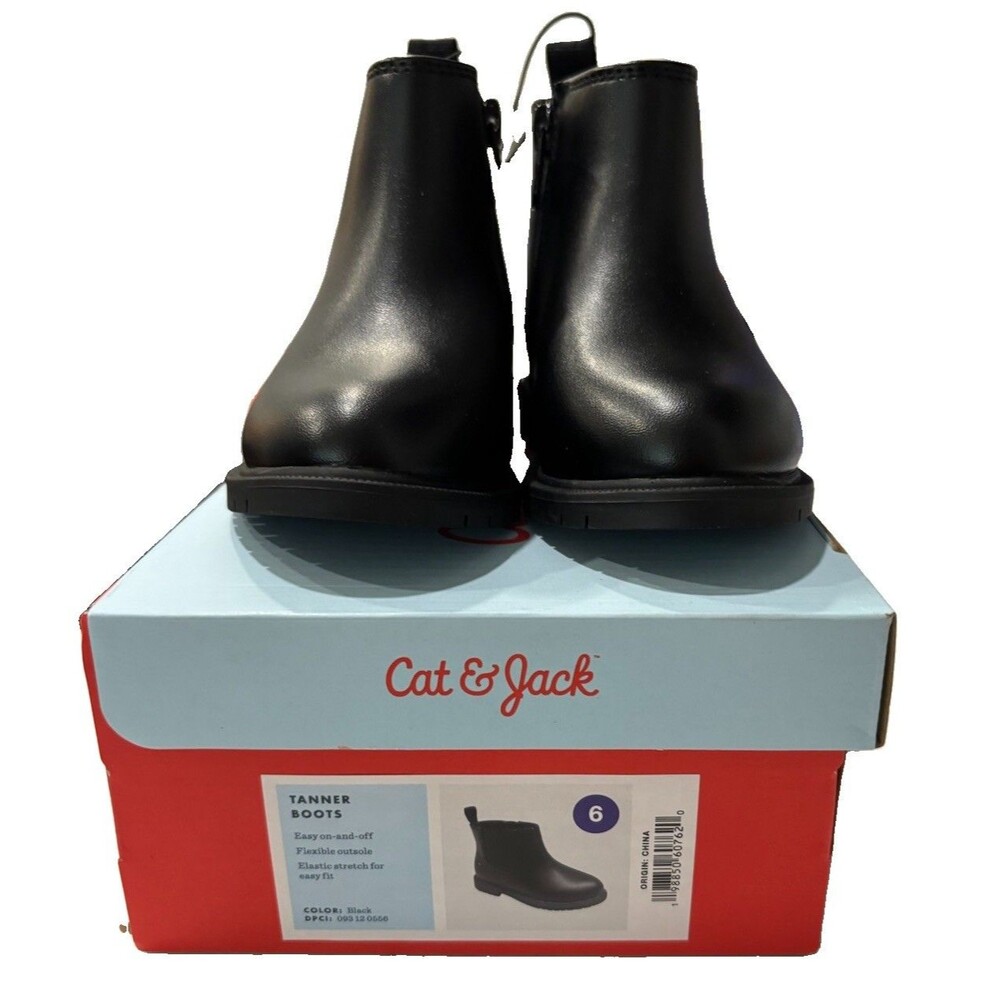 NEW Cat & Jack Toddler Girl’s Tanner Boots 6T Zipper Closure